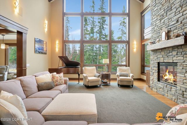 5646 Heritage Heights Drive, Anchorage, AK 99516