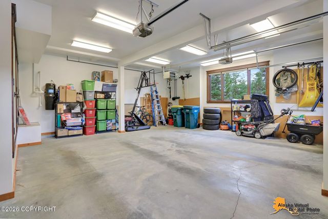 5646 Heritage Heights Drive, Anchorage, AK 99516
