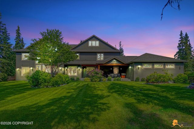 5646 Heritage Heights Drive, Anchorage, AK 99516