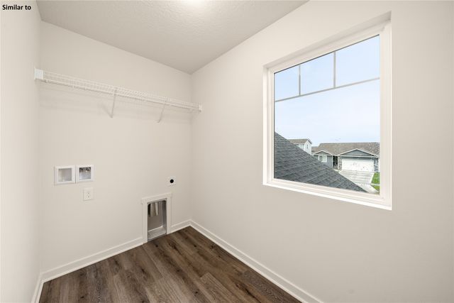 2501 11th Street NE, Bondurant, IA 50035