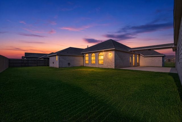 3310 Bastian Road, Dickinson, TX 77539