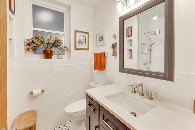 5148 N Ashland Avenue 1, Chicago, IL 60640