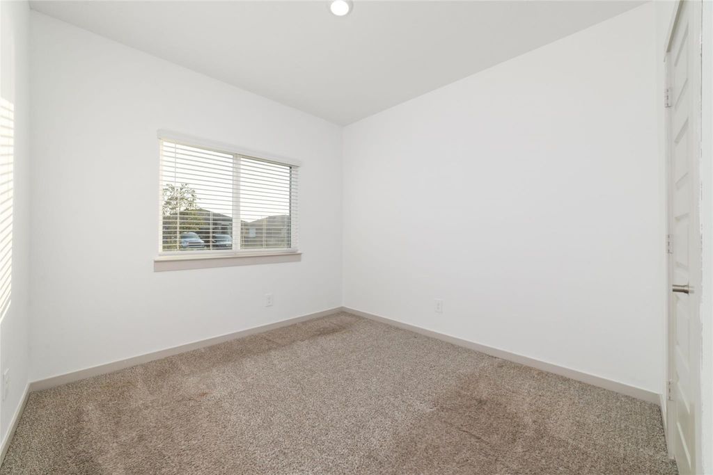 Image 22 of property listing at 19022 Drayton Village Trace, Richmond, TX 77407