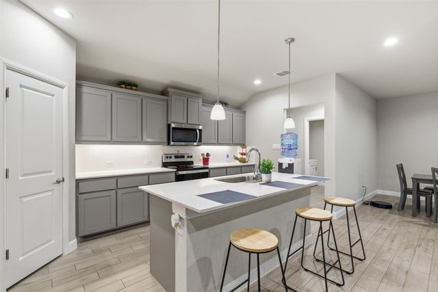 333 Alice Harney Road, Burleson, TX 76028