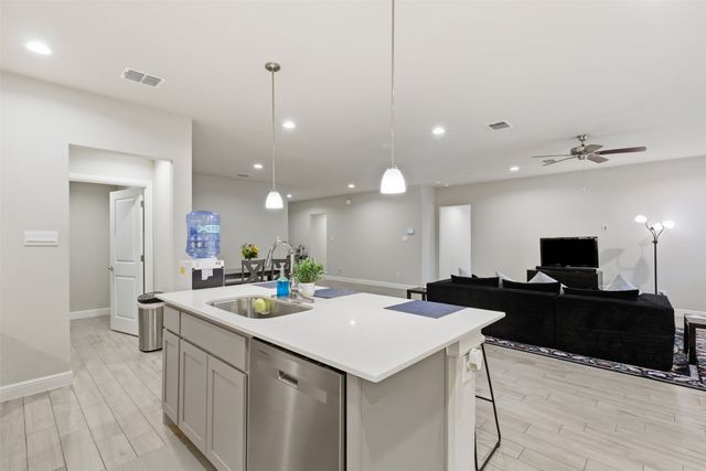 333 Alice Harney Road, Burleson, TX 76028