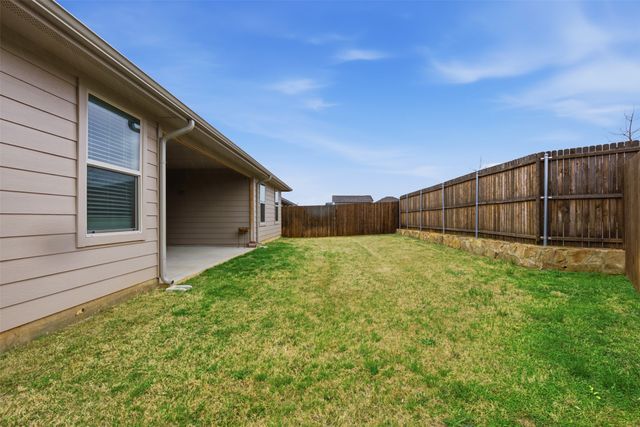 333 Alice Harney Road, Burleson, TX 76028