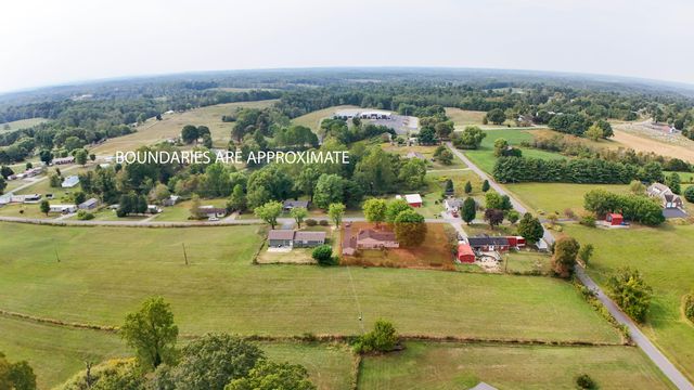 158 Fortenberry Road, Russell Springs, KY 42642