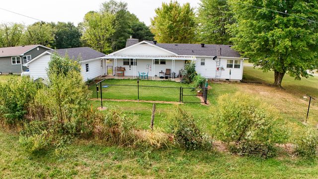 158 Fortenberry Road, Russell Springs, KY 42642