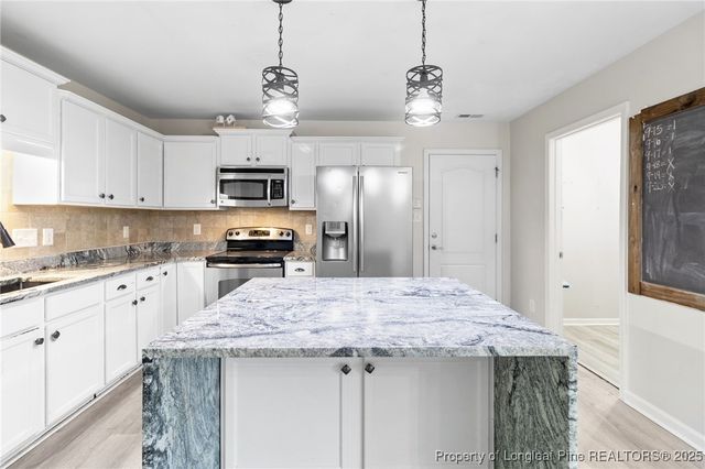 617 Collinwood Drive, Raeford, NC 28376