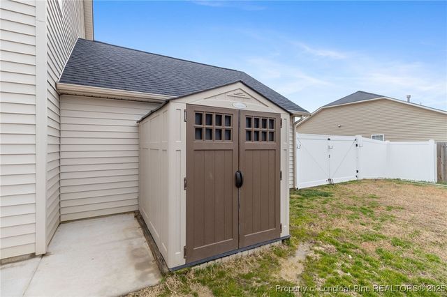 617 Collinwood Drive, Raeford, NC 28376