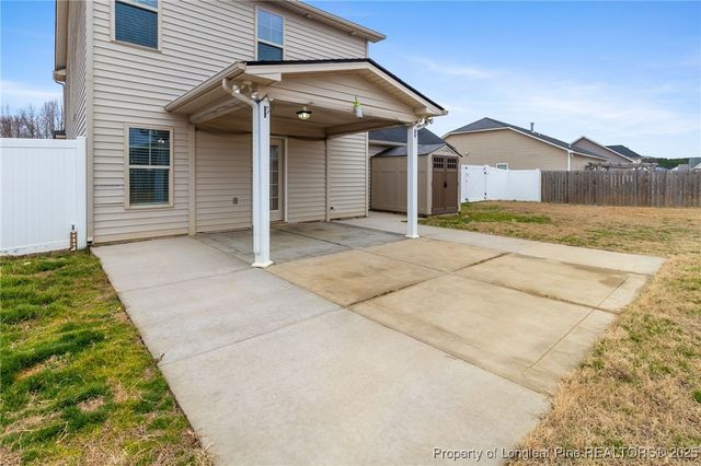 617 Collinwood Drive, Raeford, NC 28376