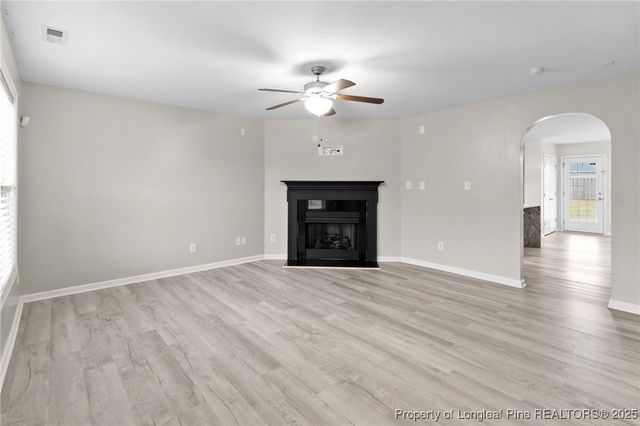 617 Collinwood Drive, Raeford, NC 28376