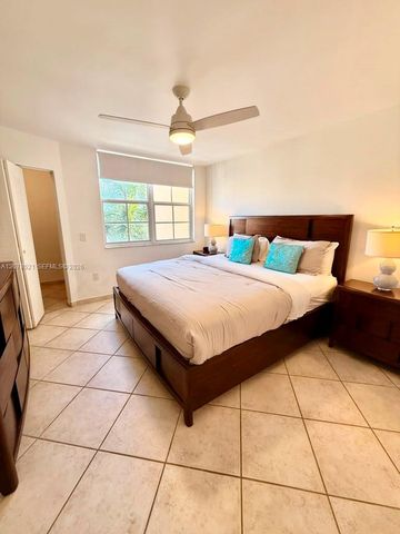 19701 E Country Club Drive 5605A, Aventura, FL 33180