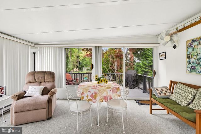 65 DELIA DR, Broomall, PA 19008