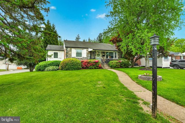 65 DELIA DR, Broomall, PA 19008