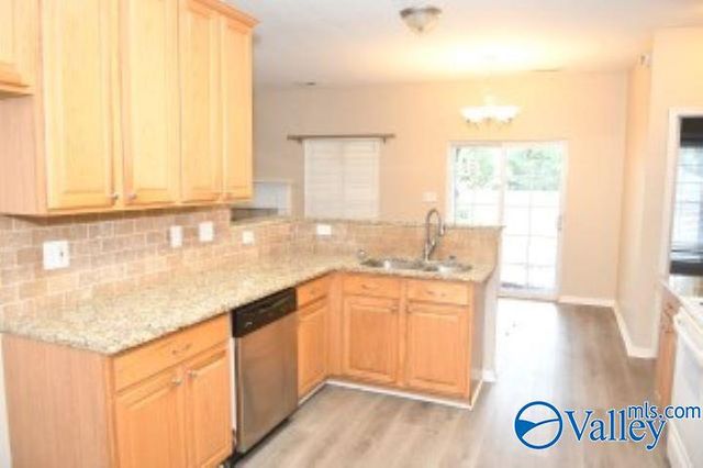 209 N Horseshoe Bend, Madison, AL 35758
