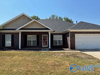 209 N Horseshoe Bend, Madison, AL 35758