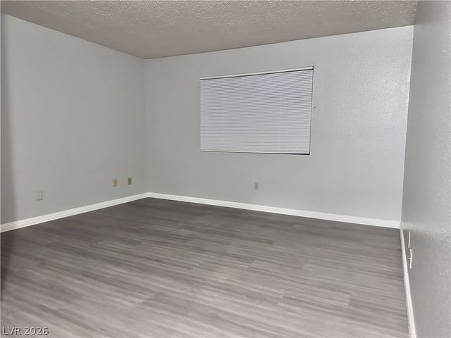 8413 Dunphy Court, Las Vegas, NV 89145