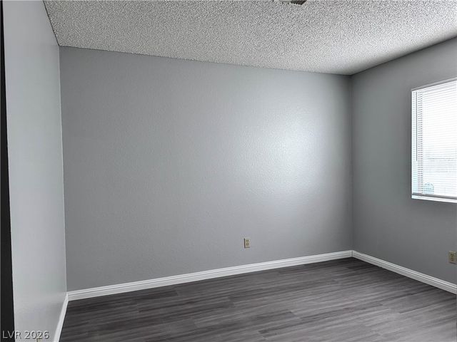 8413 Dunphy Court, Las Vegas, NV 89145