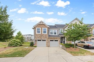 5860 Clan Maclaine Drive, Charlotte, NC 28278