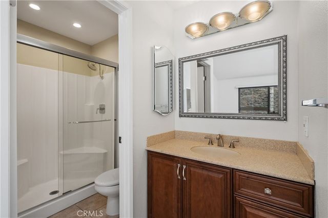26007 Alizia Canyon Drive A, Calabasas, CA 91302