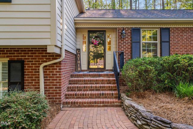 6017 Dodsworth Drive, Raleigh, NC 27612