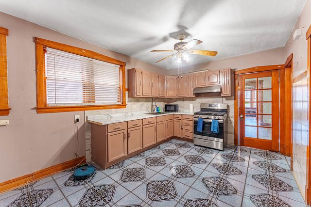 1632 S 50th Court 1, Cicero, IL 60804