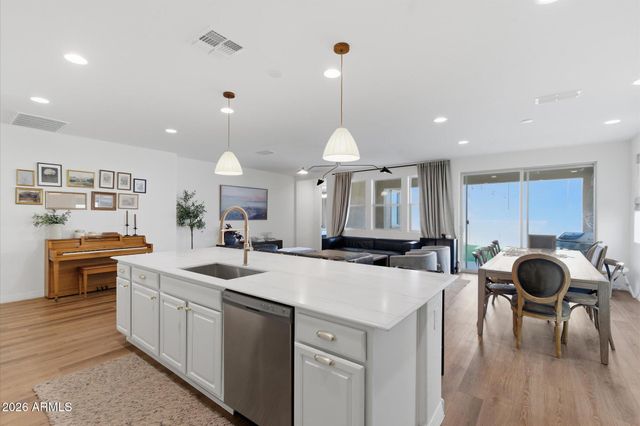 6954 W MAYA Way, Peoria, AZ 85383