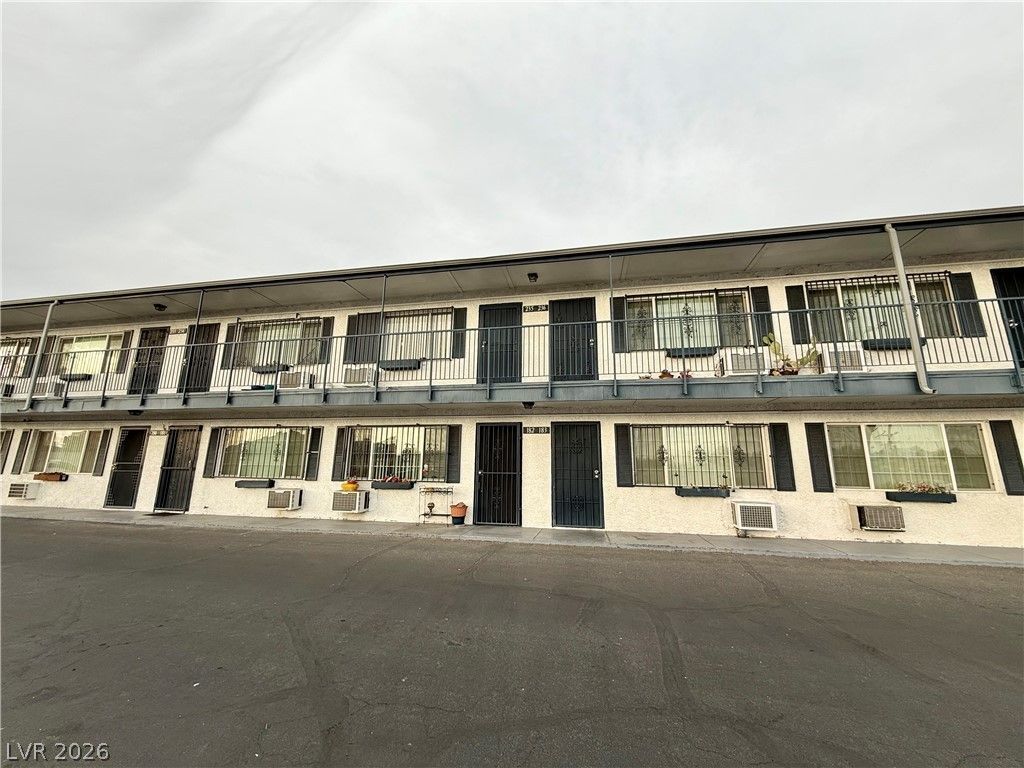 4600 University Center Drive 235, Las Vegas, NV 89119