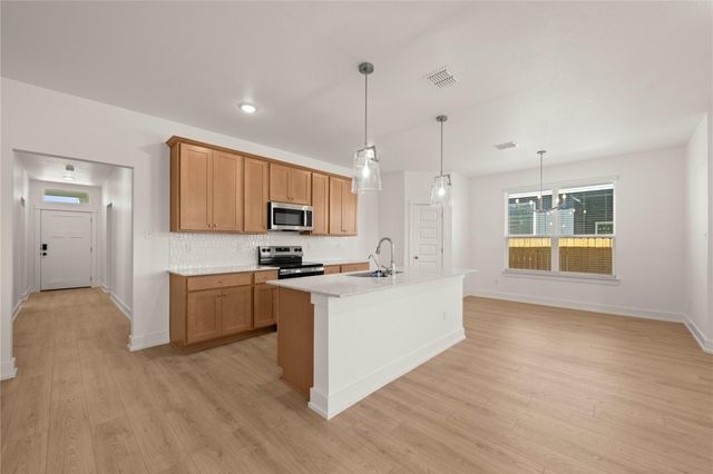 580 Gus LOOP, Georgetown, TX 78626