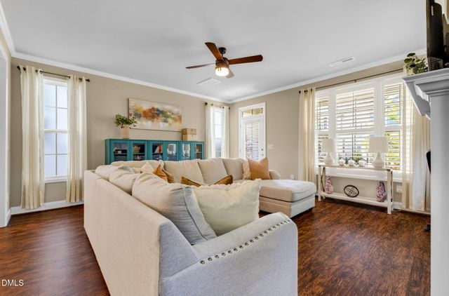 1709 Glazebrook Drive, Wake Forest, NC 27587