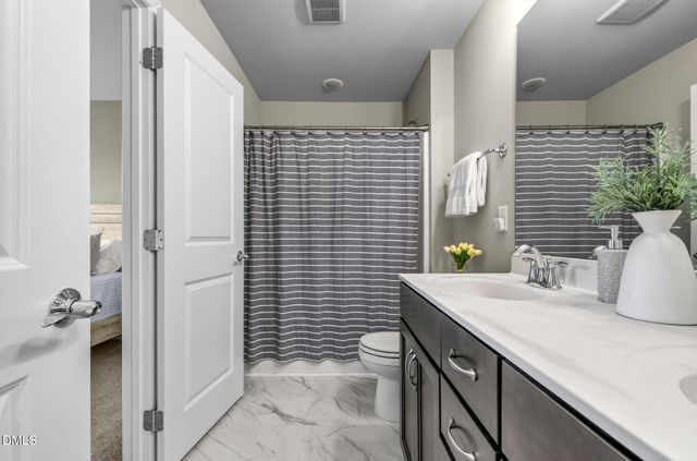 1709 Glazebrook Drive, Wake Forest, NC 27587