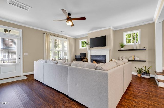 1709 Glazebrook Drive, Wake Forest, NC 27587