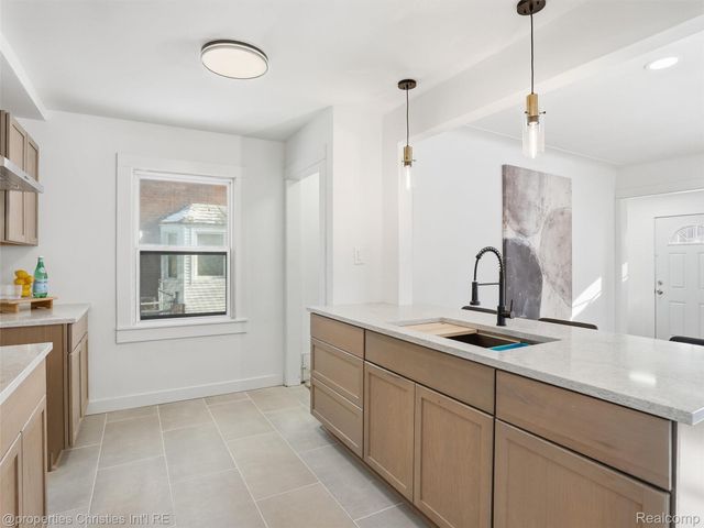 10930 Mogul Street, Detroit, MI 48224