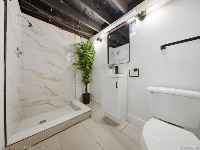 10930 Mogul Street, Detroit, MI 48224