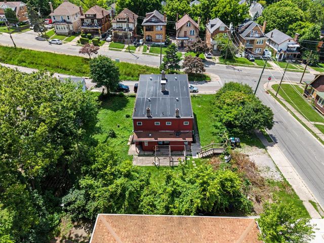 1246 Quebec Road, Cincinnati, OH 45205