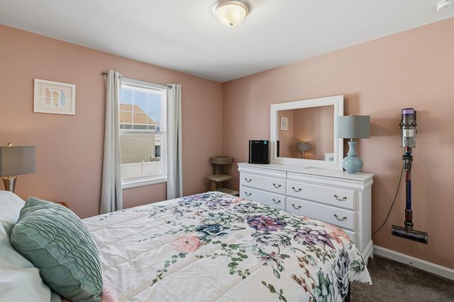 357 County St, Fall River, MA 02723