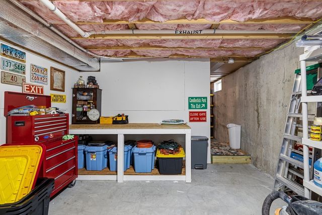 357 County St, Fall River, MA 02723