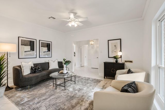 5710 Ariel Street, Houston, TX 77096