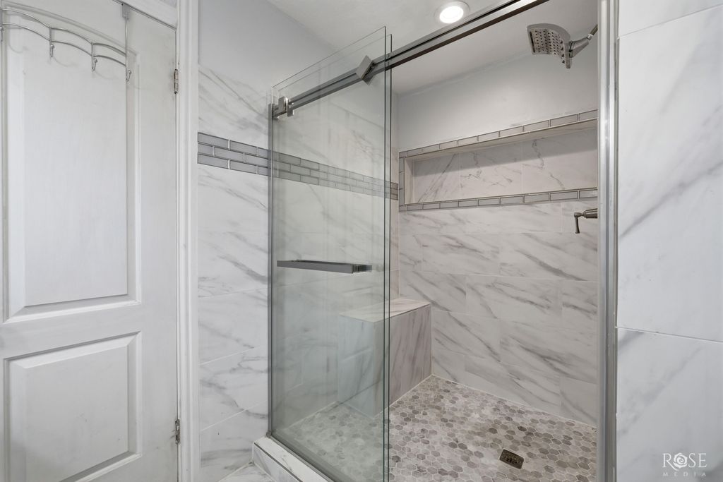 Image 17 of property listing at 3802 Driftwood Drive, San Angelo, TX 76904