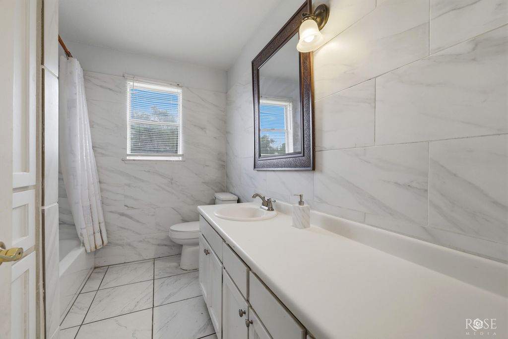 Image 22 of property listing at 3802 Driftwood Drive, San Angelo, TX 76904