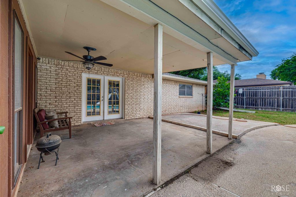 Image 26 of property listing at 3802 Driftwood Drive, San Angelo, TX 76904