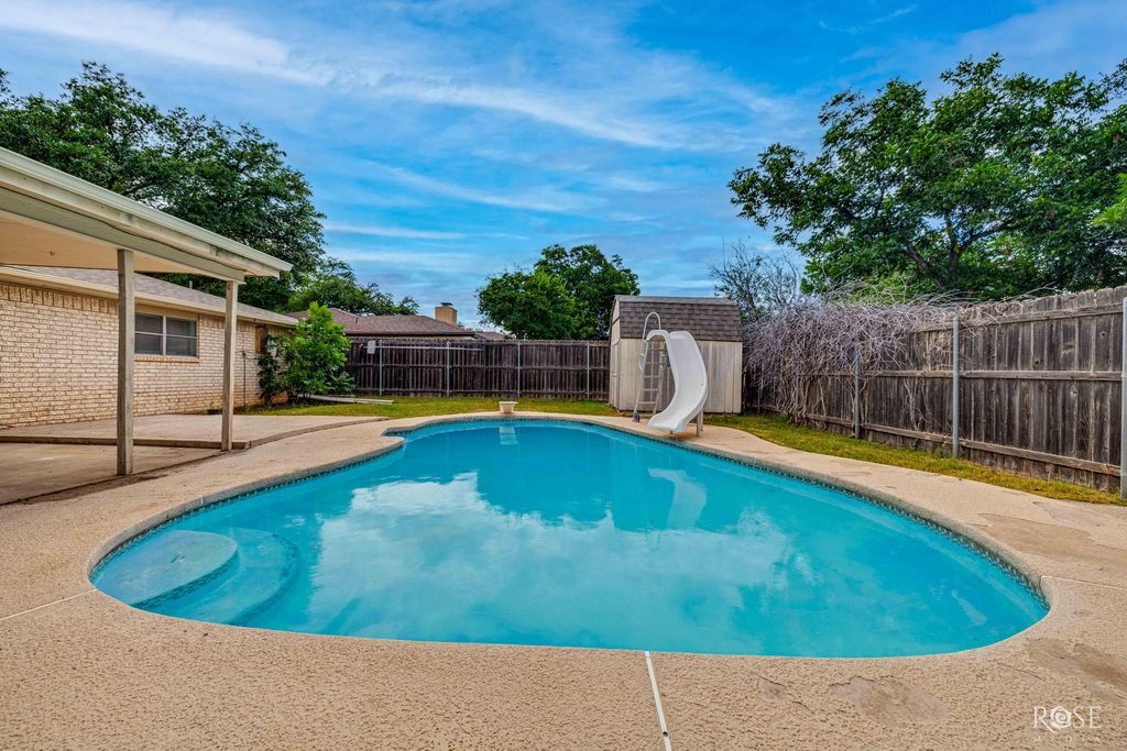 Image 27 of property listing at 3802 Driftwood Drive, San Angelo, TX 76904