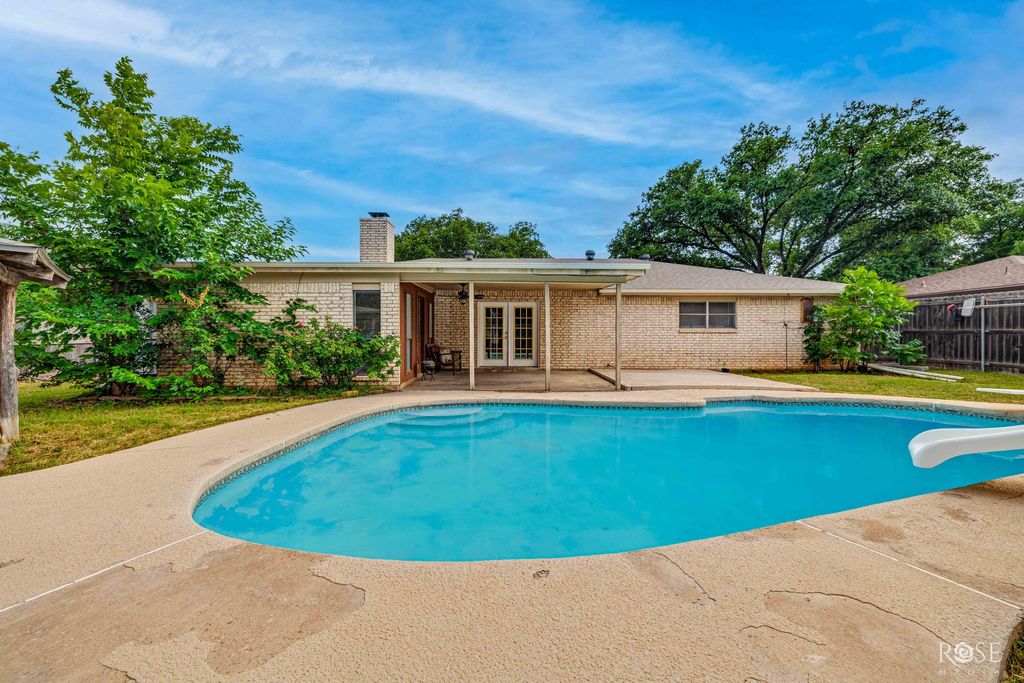Image 28 of property listing at 3802 Driftwood Drive, San Angelo, TX 76904