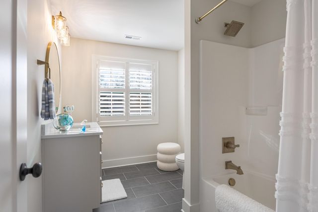 7944 Vervena Drive 24, Ooltewah, TN 37363