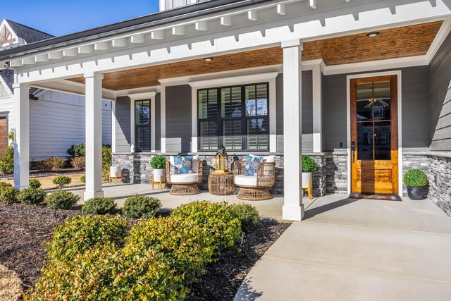 7944 Vervena Drive 24, Ooltewah, TN 37363