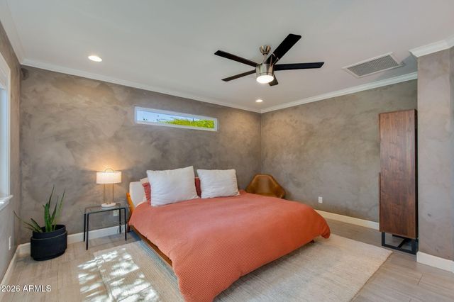 1413 W GLENROSA Avenue, Phoenix, AZ 85013