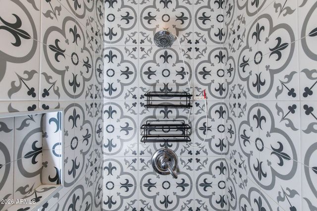 1413 W GLENROSA Avenue, Phoenix, AZ 85013