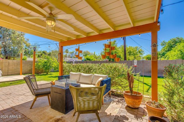 1413 W GLENROSA Avenue, Phoenix, AZ 85013