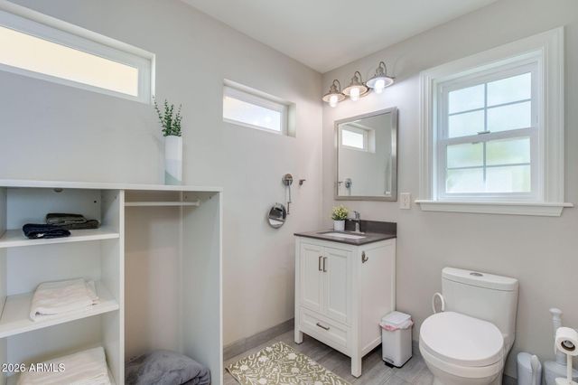 1413 W GLENROSA Avenue, Phoenix, AZ 85013